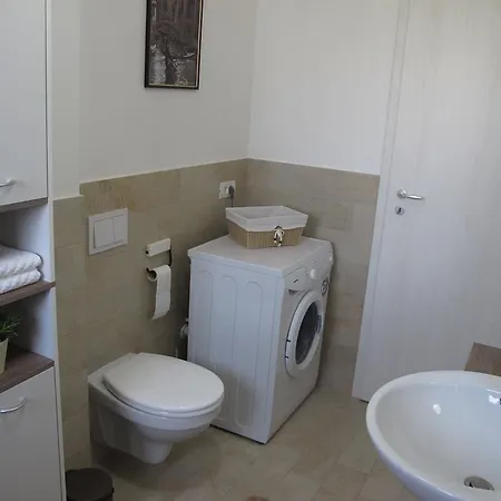 Puzzle Apartment *